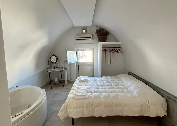 La Casetta N 50 * מרטינה פרנקה